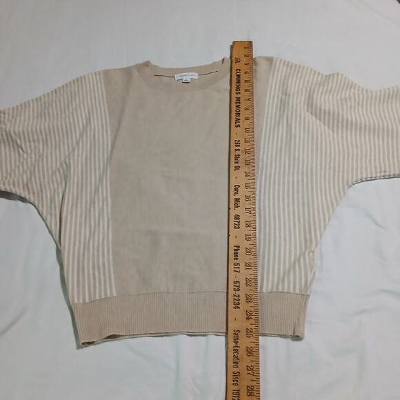 Autumn Skye Women's Medium lightweight cream and white sweater crew neck - Picture 7 of 9